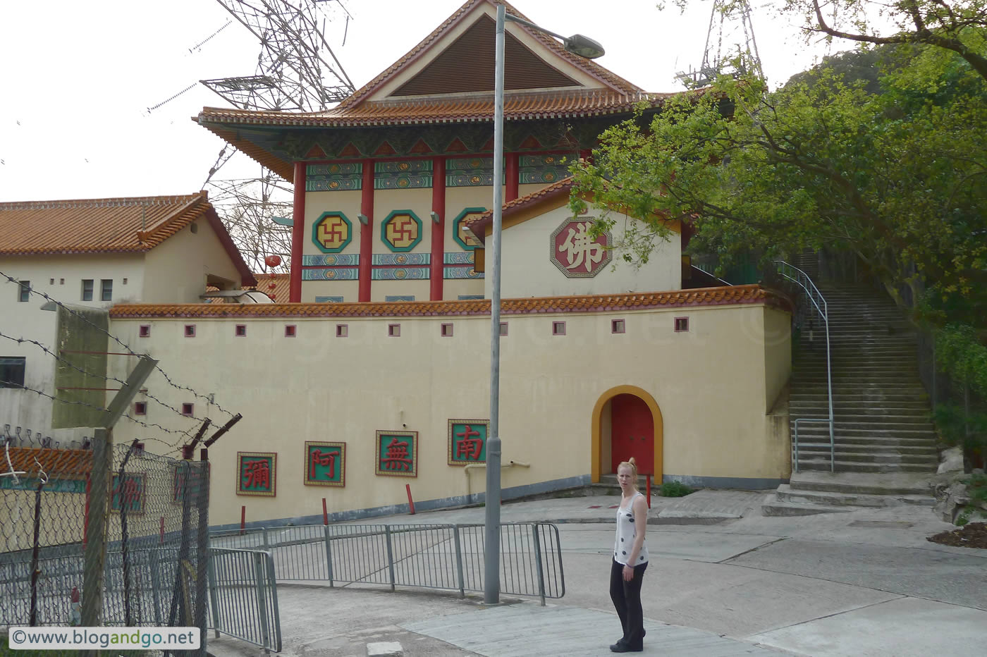 Shatin Pass Estate - Hill Fat Jong Temple 